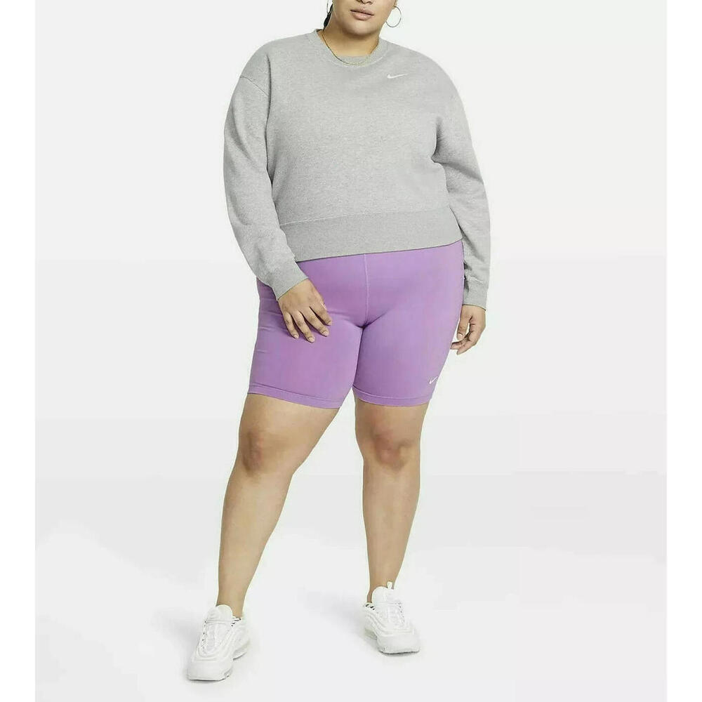 Nike Sportswear Plus Size Women's Essential Mid-Rise Bike Shorts, Size 2X - Picture 2 of 3